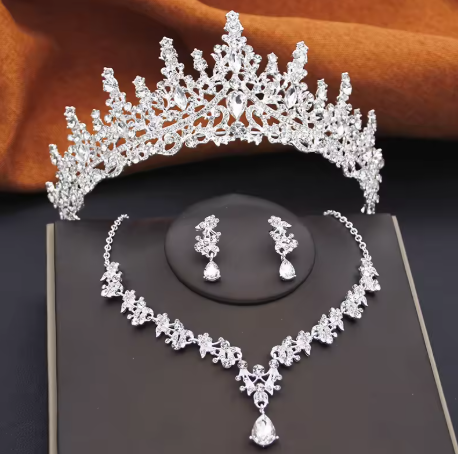 신부용 티아라와 목걸이, 귀걸이 세트 (3종)